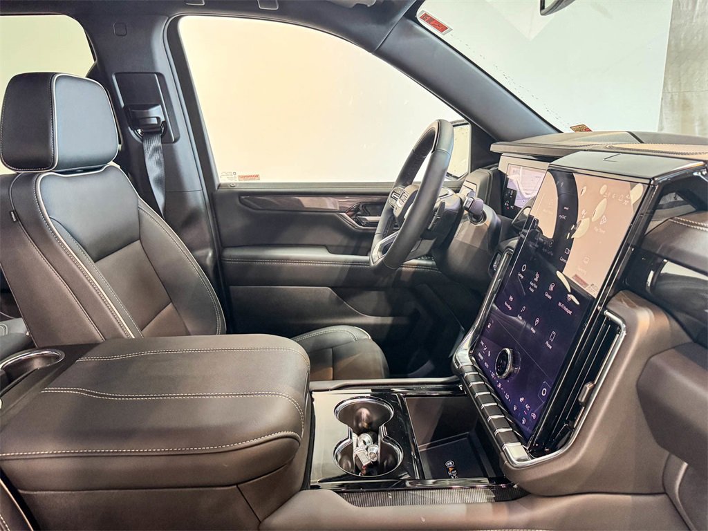 New 2026 GMC Yukon Elevation image 23