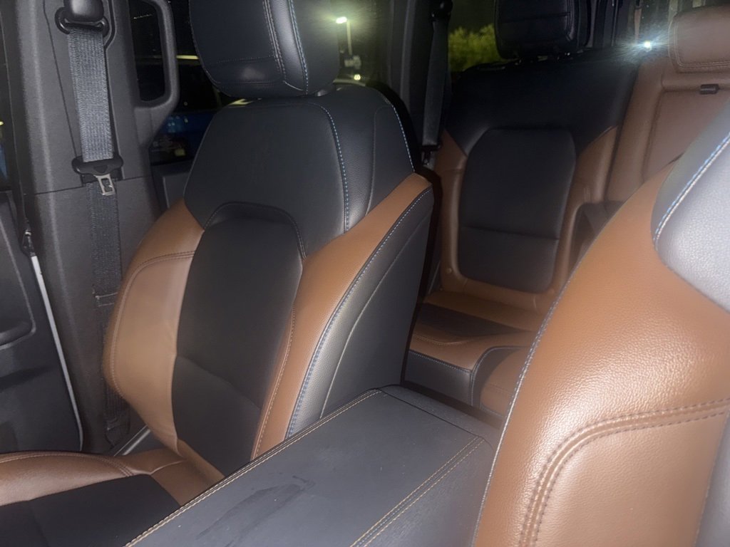 Used 2024 Ford Bronco Outer Banks image 17