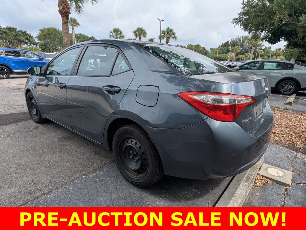 Used 2014 Toyota Corolla LE FWD image 5