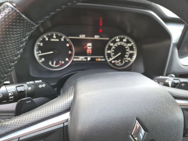 Used 2025 Mitsubishi Outlander SE AWD/4WD image 21