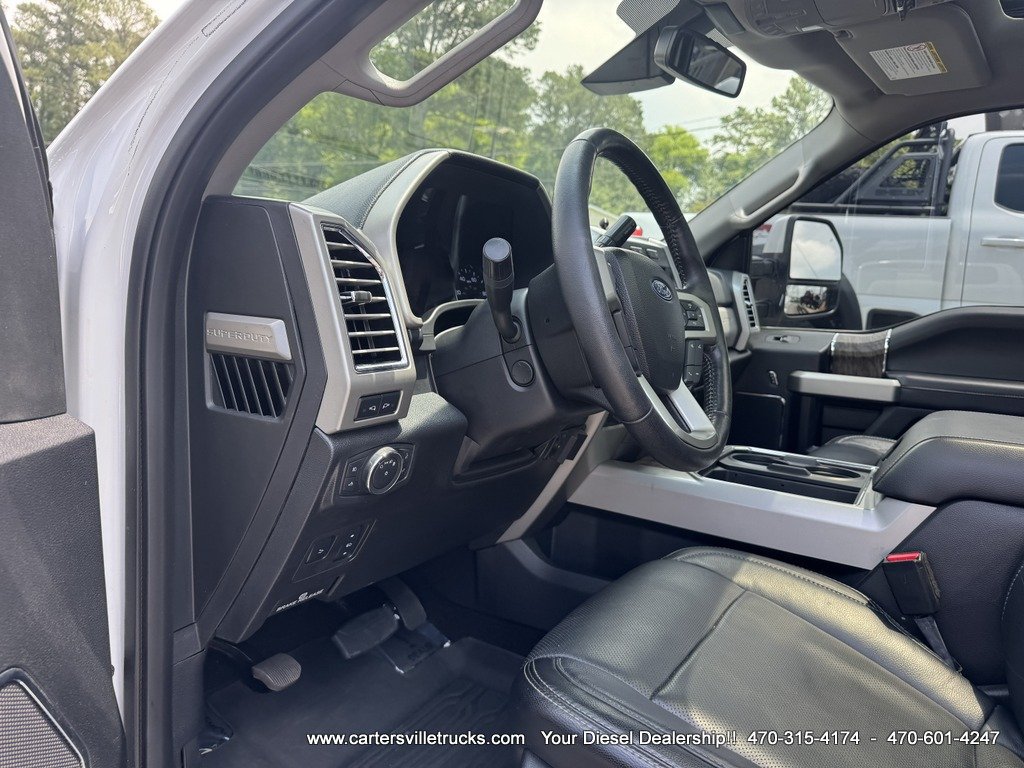 Used 2017 Ford F250 Lariat w/ Lariat Ultimate Package AWD/4WD image 12