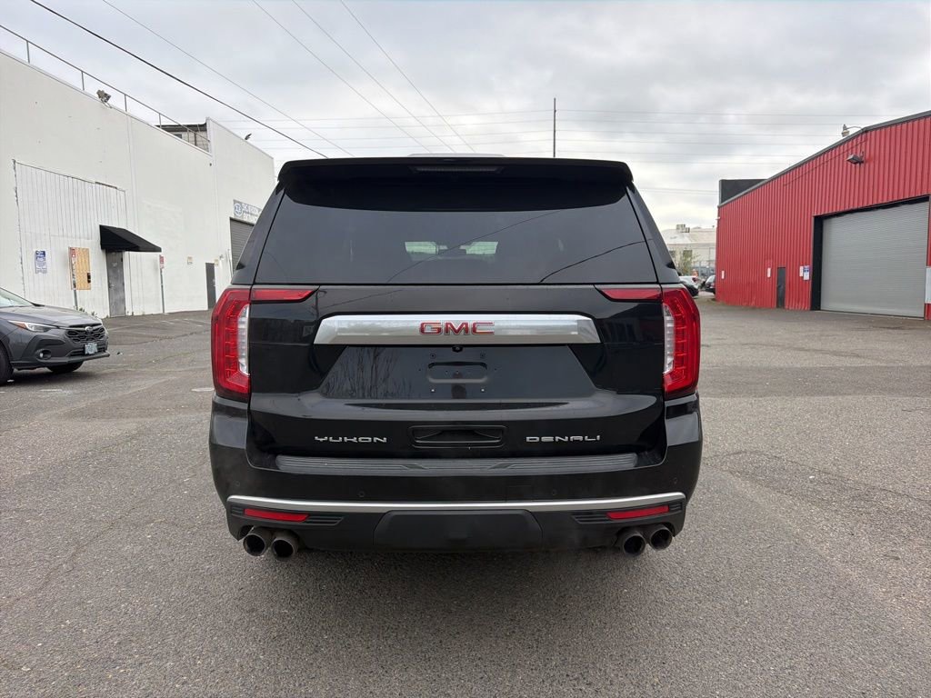 Used 2021 GMC Yukon XL Denali image 4