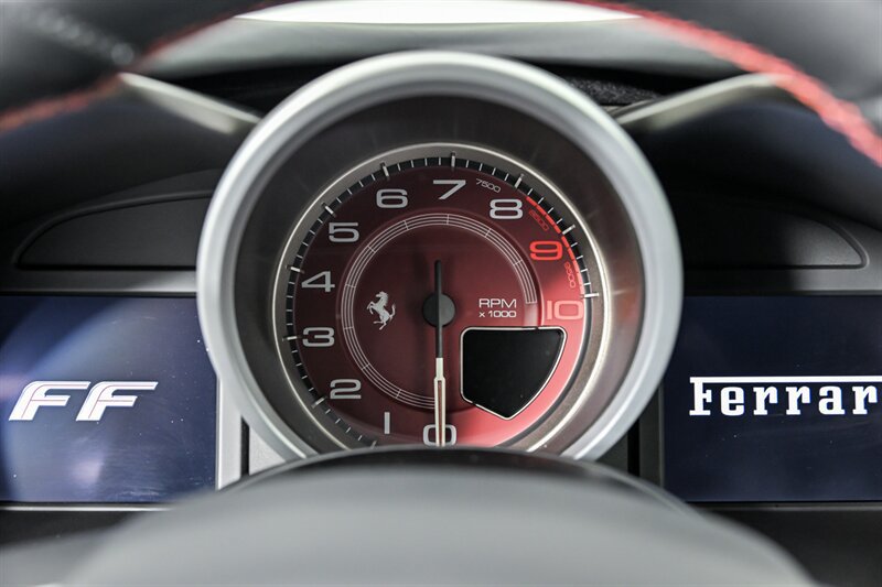 Used 2016 Ferrari FF AWD/4WD image 24