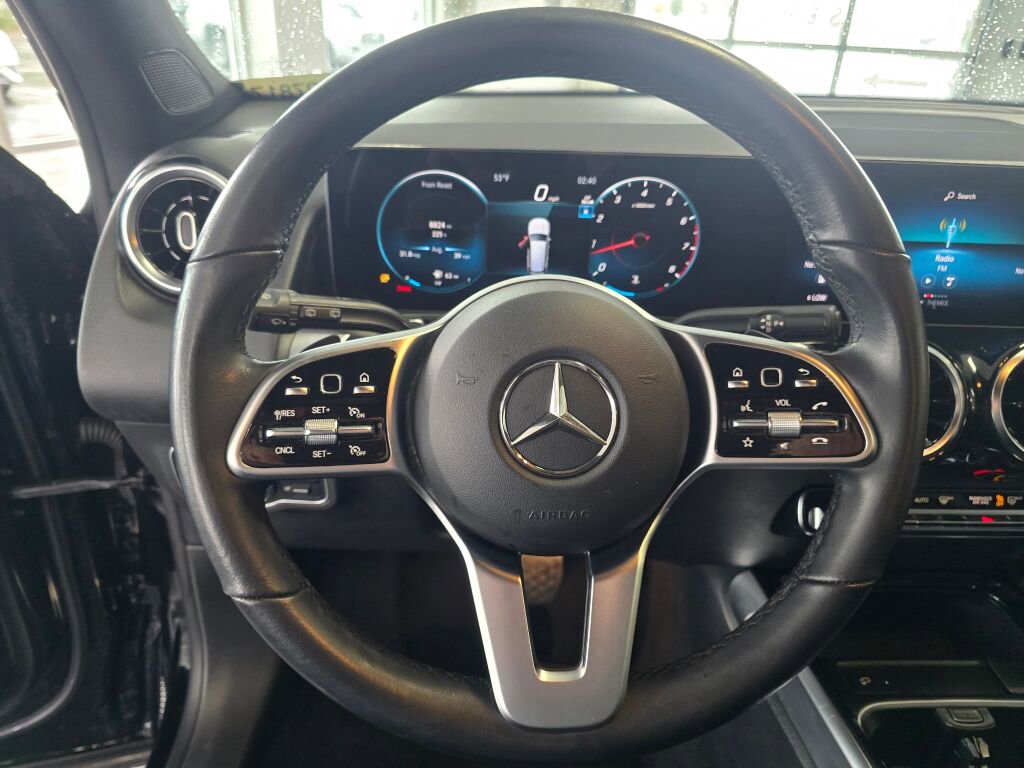 Used 2023 Mercedes-Benz GLB 250 4MATIC image 28