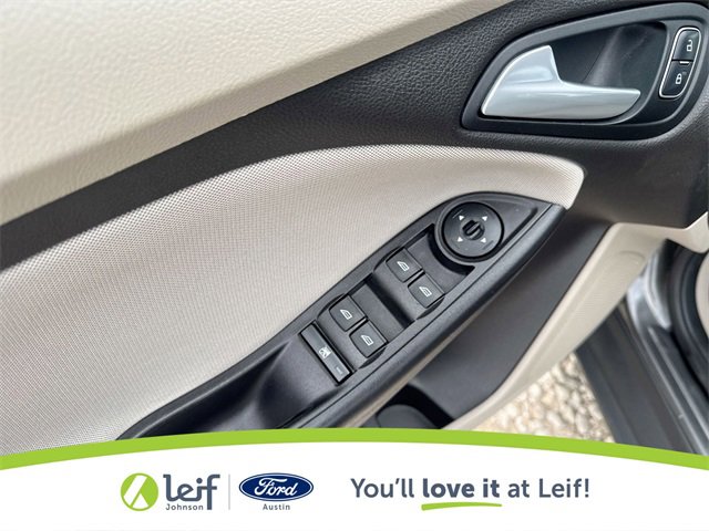 Used 2016 Ford Focus SE image 19
