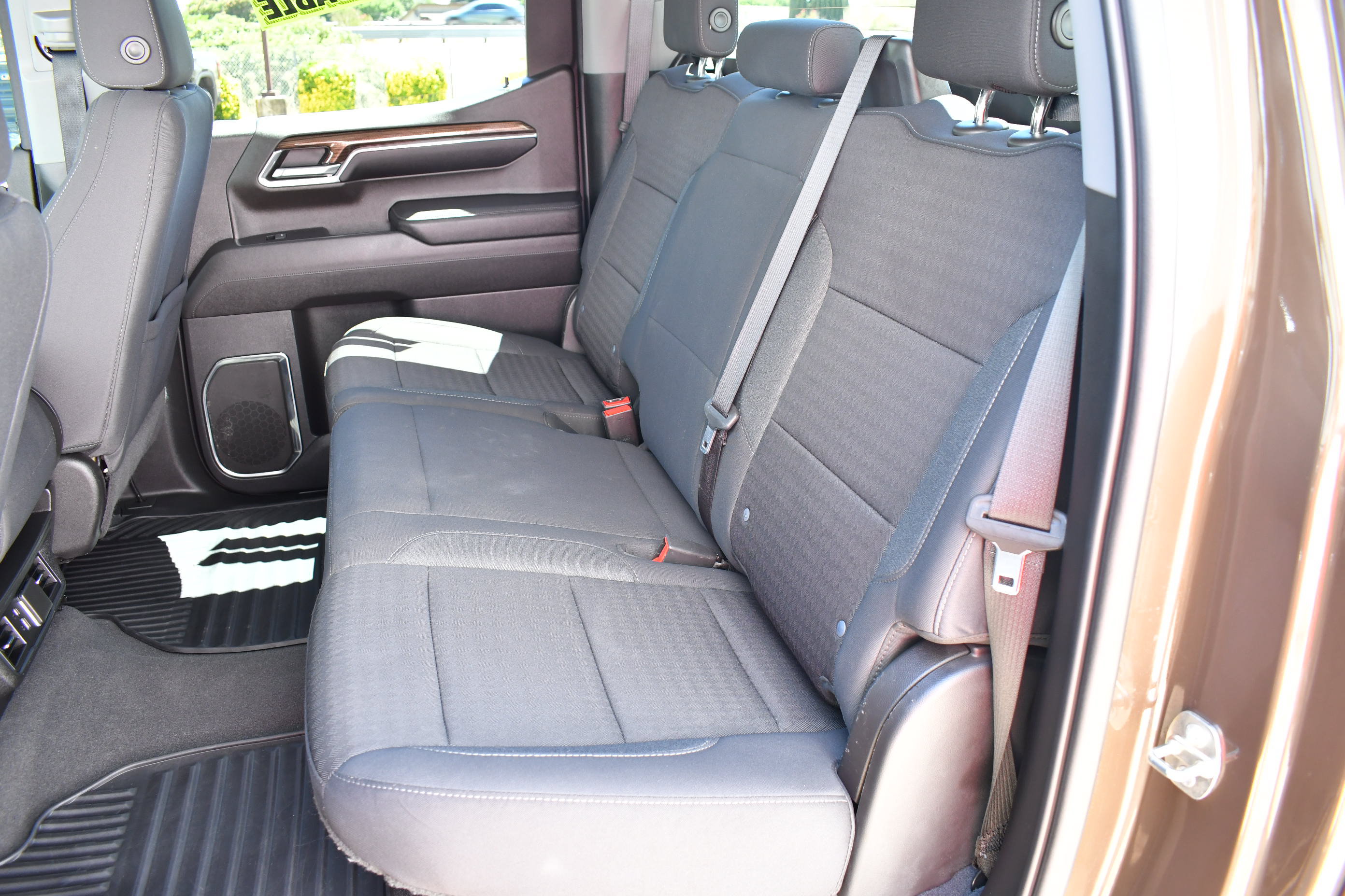 Used 2023 Chevrolet Silverado 1500 LT RWD image 24