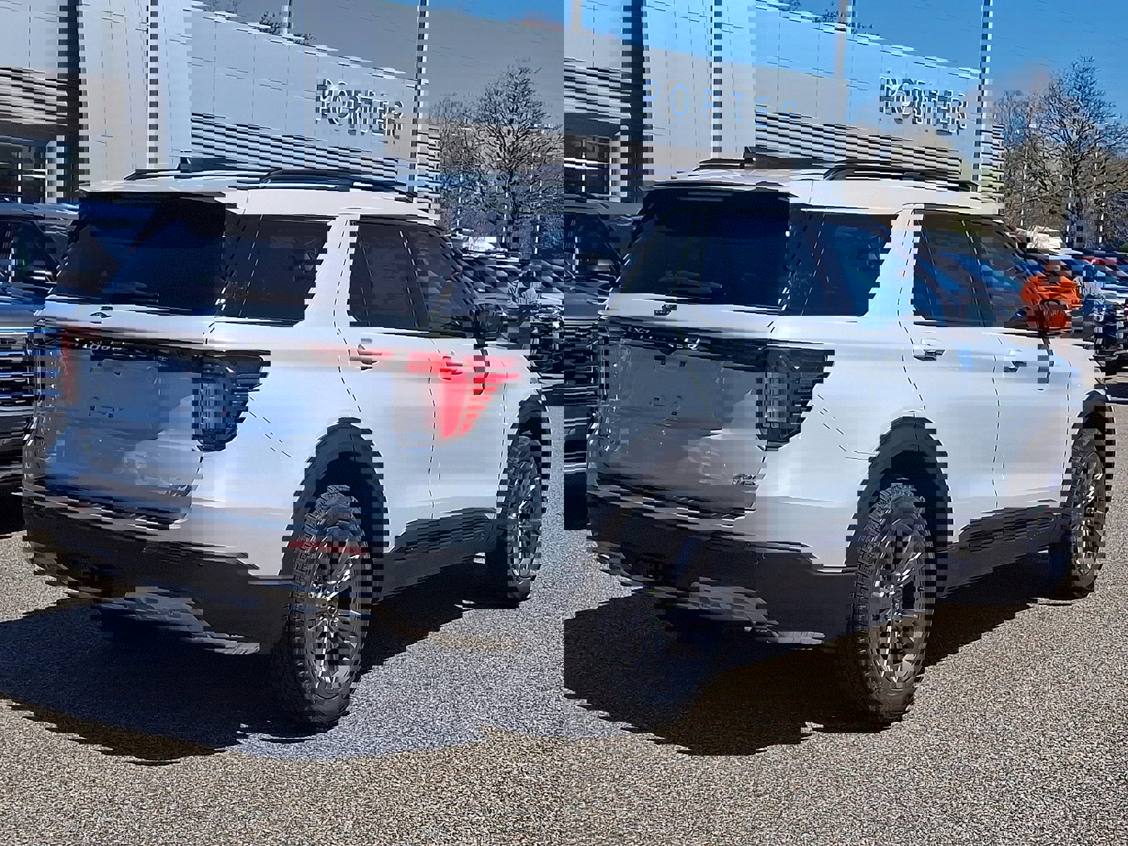 New 2026 Ford Explorer Active image 36
