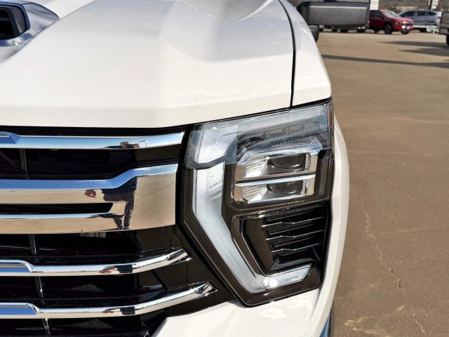 New 2026 Chevrolet Silverado 2500 LTZ w/ LTZ Premium Package image 9