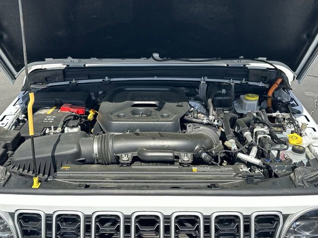 Used 2025 Jeep Wrangler Unlimited Sahara image 28