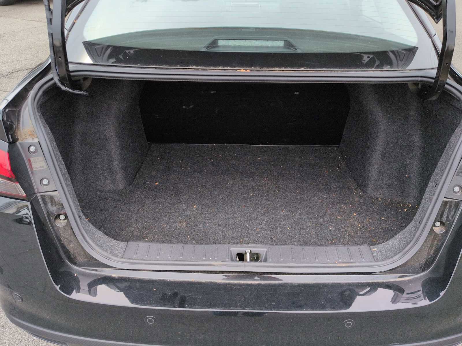 Used 2024 Nissan Versa S image 32
