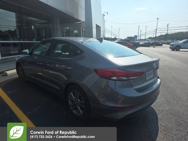 Used 2018 Hyundai Elantra SEL FWD image 6