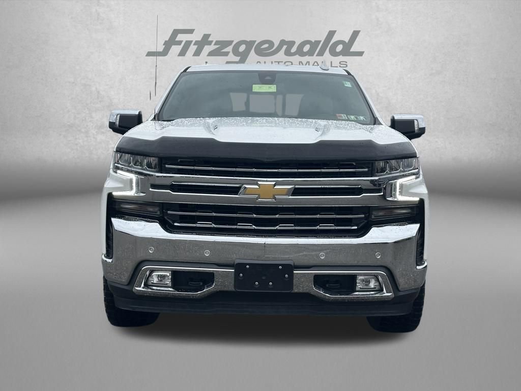 Used 2021 Chevrolet Silverado 1500 LTZ w/ LTZ Premium Package AWD/4WD image 3