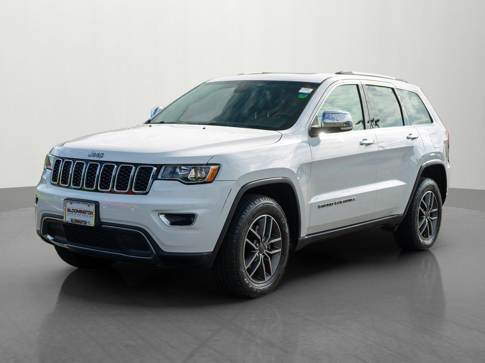 Used 2020 Jeep Grand Cherokee Limited w/ Luxury Group II AWD/4WD image 3