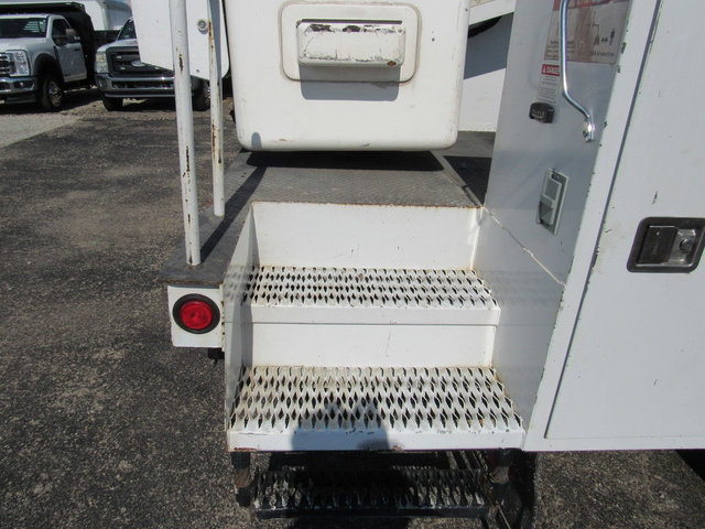 Used 2017 Ford F550 2WD Crew Cab Super Duty image 24