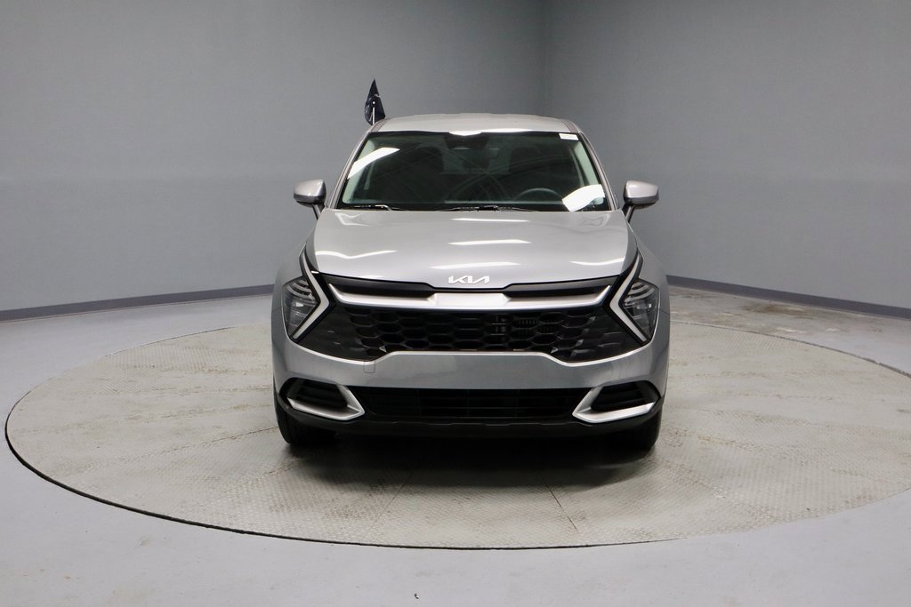 Used 2024 Kia Sportage LX image 12