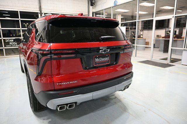 New 2026 Chevrolet Traverse LT w/ Sun and Wheel Package image 6