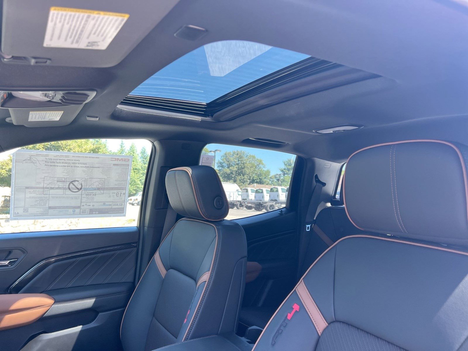 New 2026 GMC Canyon AT4 w/ Technology Plus Package image 20