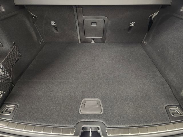 New 2026 Volvo XC60 T8 Ultra w/ Protection Package Premier image 34