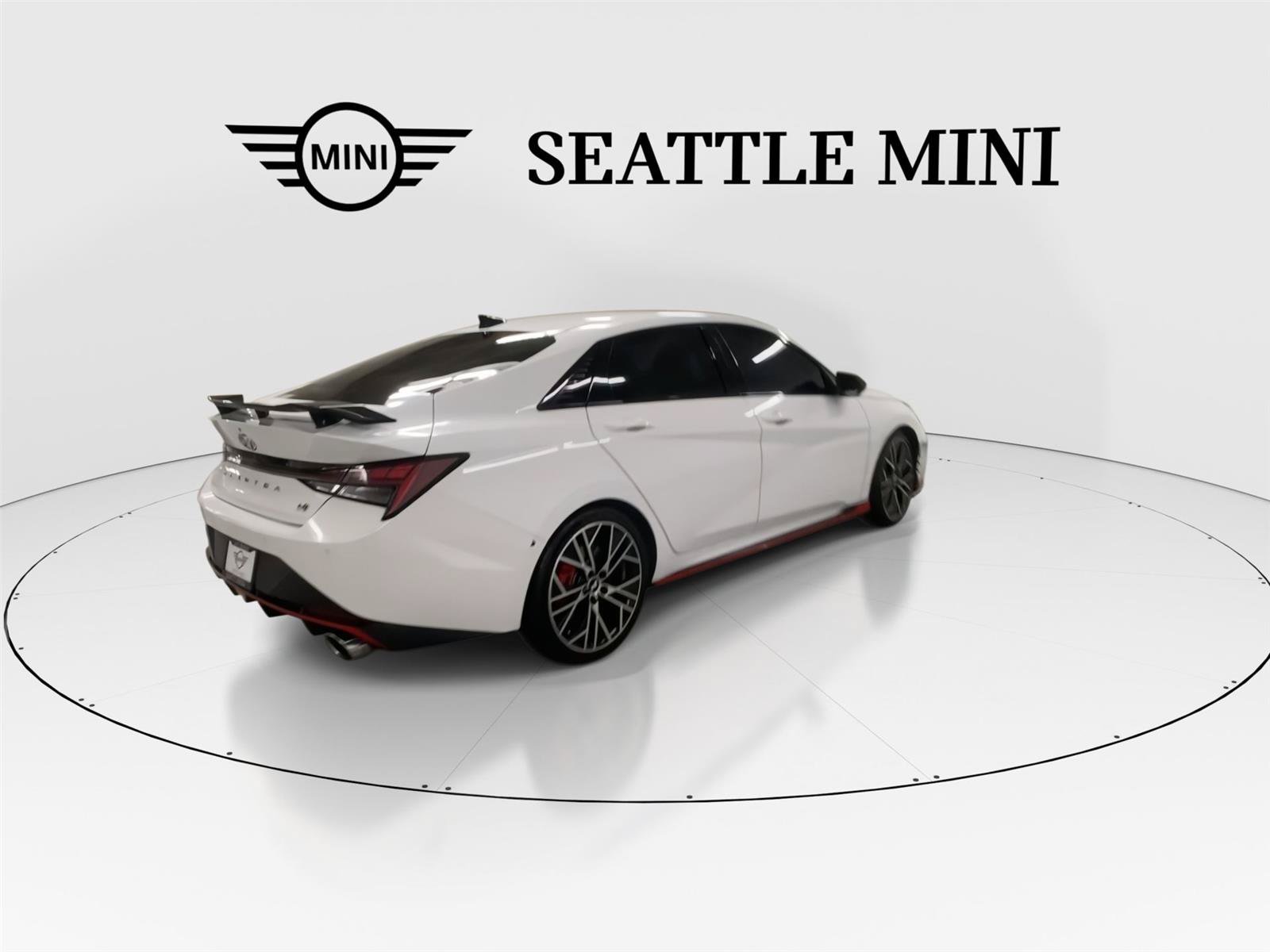 Used 2022 Hyundai Elantra N FWD image 11