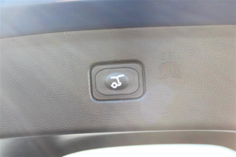 Used 2022 Ford Edge Titanium w/ Equipment Group 301A image 30