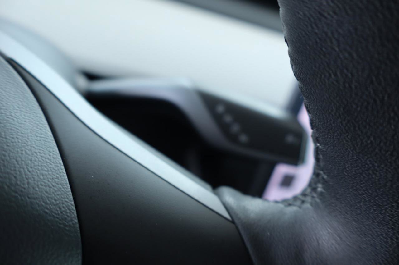 Used 2021 Tesla Model Y Long Range image 23