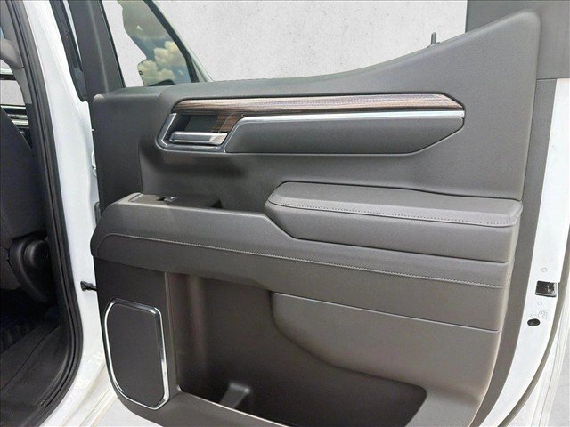 Used 2025 Chevrolet Silverado 1500 LT w/ Texas Edition Plus RWD image 18
