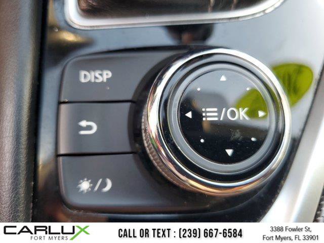 Used 2017 INFINITI Q50 2.0t image 30