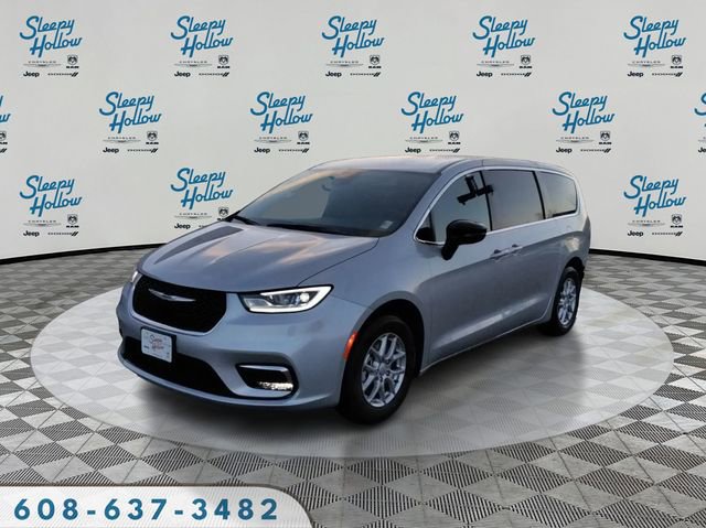 New 2026 Chrysler Pacifica Select FWD image 1