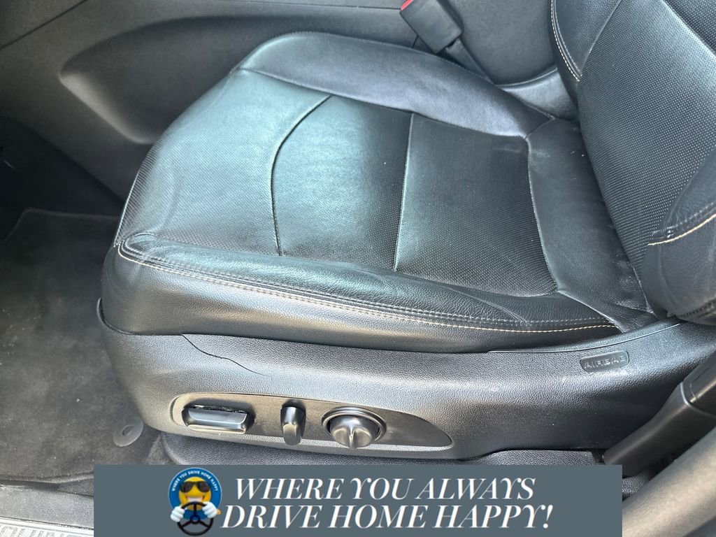 Used 2020 Chevrolet Equinox Premier image 8