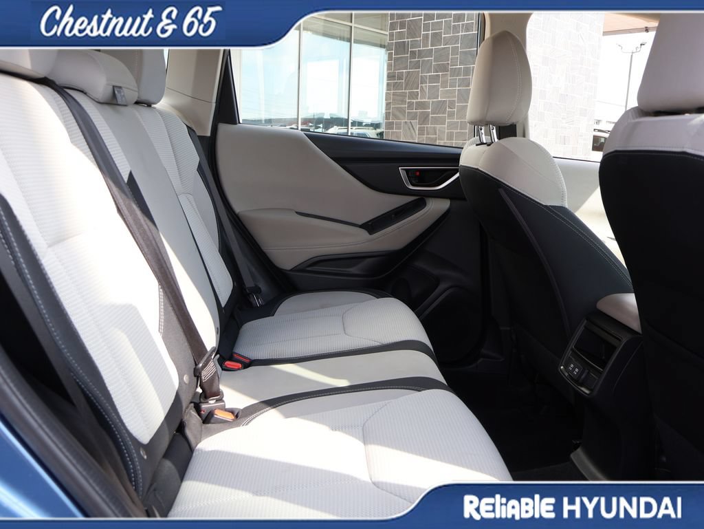 Used 2022 Subaru Forester AWD/4WD image 13