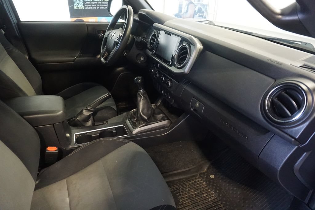 Used 2021 Toyota Tacoma TRD Off-Road w/ Blackout Package (TMS) AWD/4WD image 20