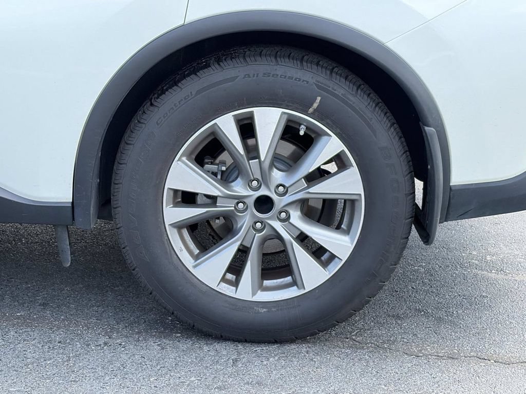 Used 2015 Nissan Murano SL FWD image 11
