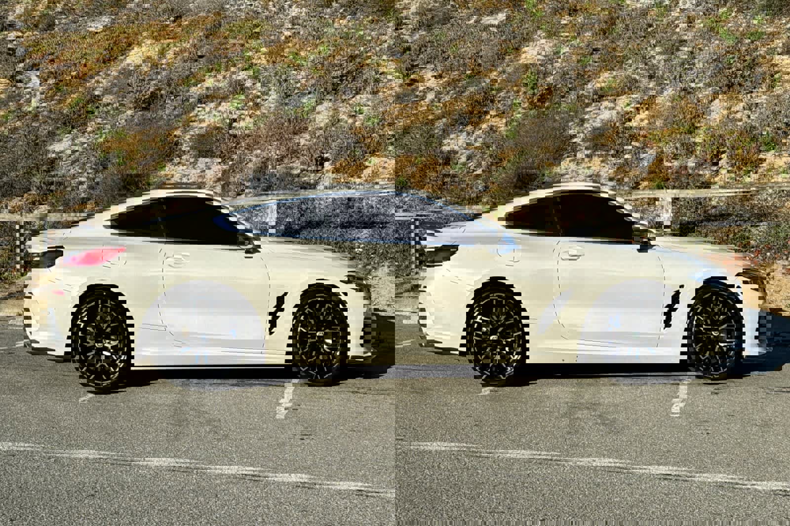 Used 2023 BMW M850i xDrive Coupe w/ Driving Assistance Package image 6