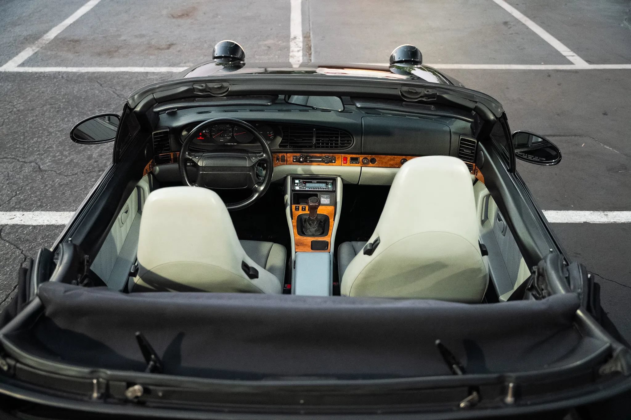 Used 1995 Porsche 968 Cabriolet RWD image 24