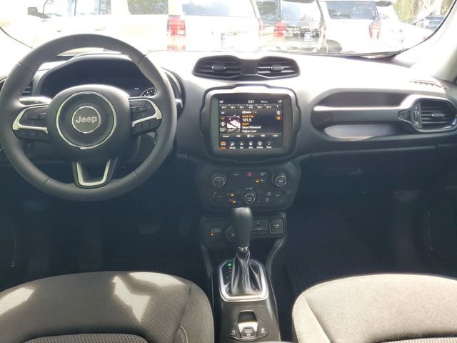 Used 2023 Jeep Renegade Altitude AWD/4WD image 13