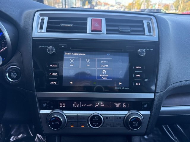 Used 2017 Subaru Outback 2.5i Limited image 16