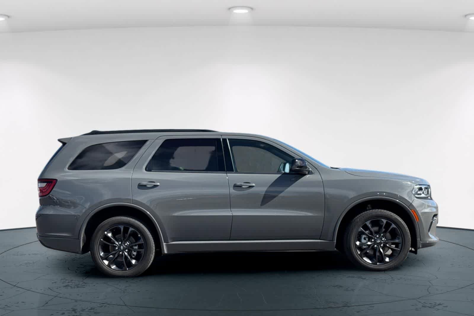 Used 2024 Dodge Durango GT w/ Blacktop Package image 6