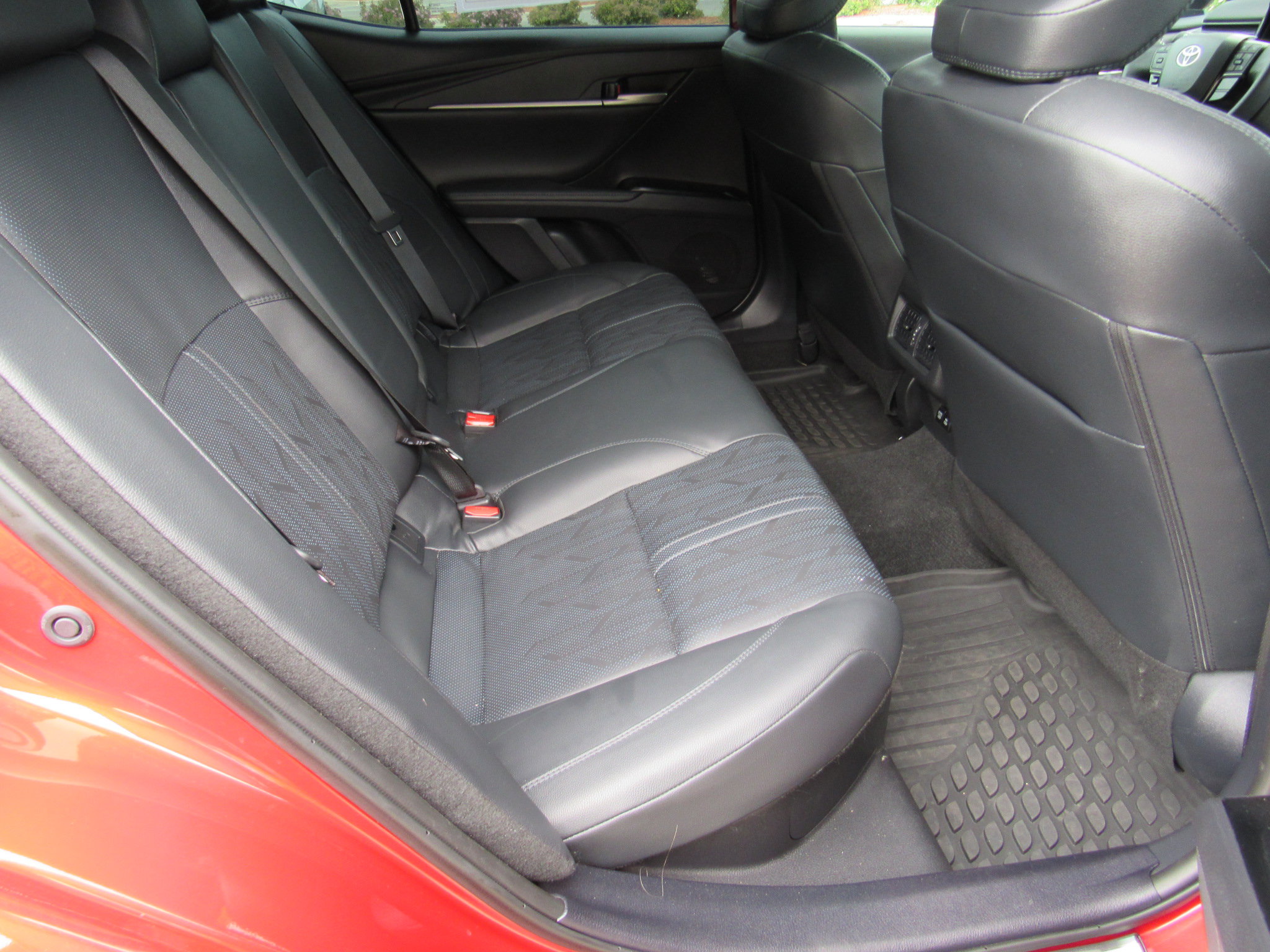 Used 2025 Toyota Camry XSE w/ Premium Package FWD image 37
