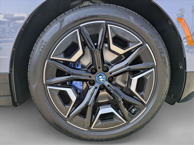 Used 2025 BMW iX M60 AWD/4WD image 24