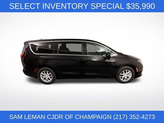 New 2026 Chrysler Voyager LX FWD image 8