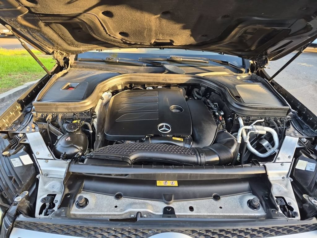 Used 2020 Mercedes-Benz GLC 300 image 31