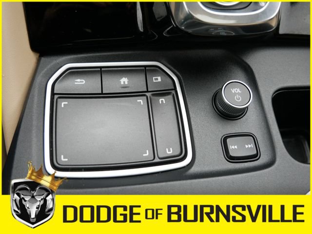 Used 2022 Acura MDX SH-AWD w/ Technology Package image 23