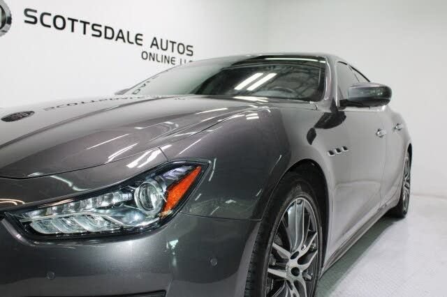 Used 2021 Maserati Ghibli S Q4 AWD/4WD image 36