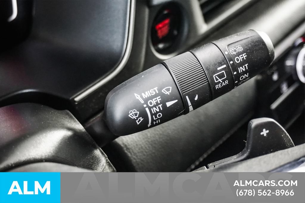 Used 2023 Honda Pilot EX-L image 9