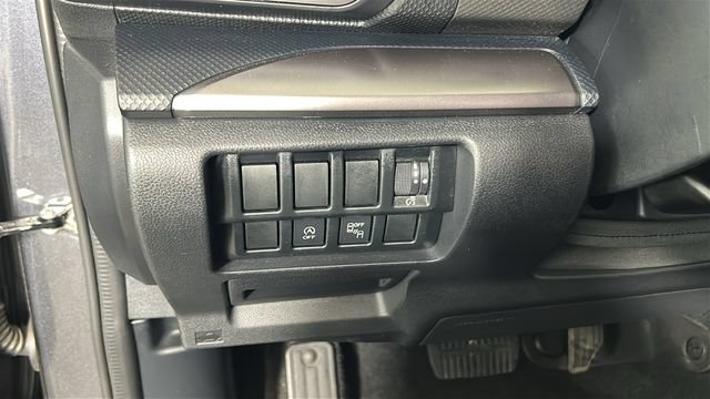 Used 2019 Subaru Forester Premium AWD/4WD image 19