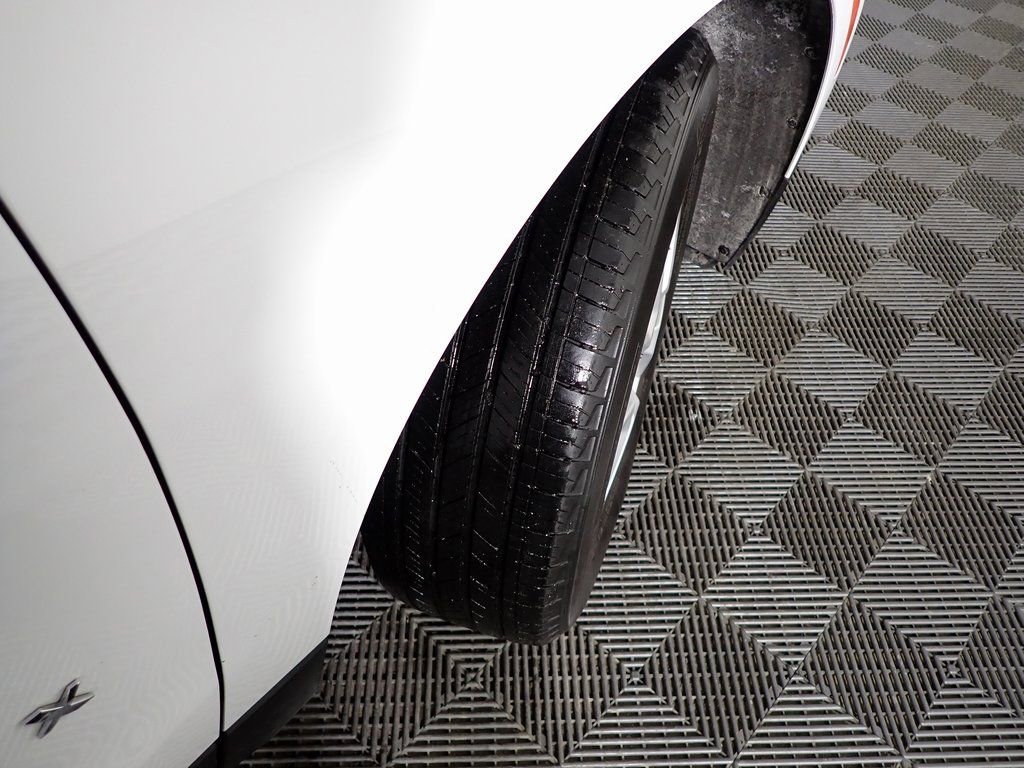 Used 2023 Chevrolet Equinox LT w/ LPO, Floor Liner Package image 33