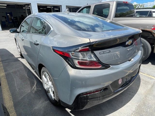 Used 2017 Chevrolet Volt LT w/ Comfort Package FWD image 6