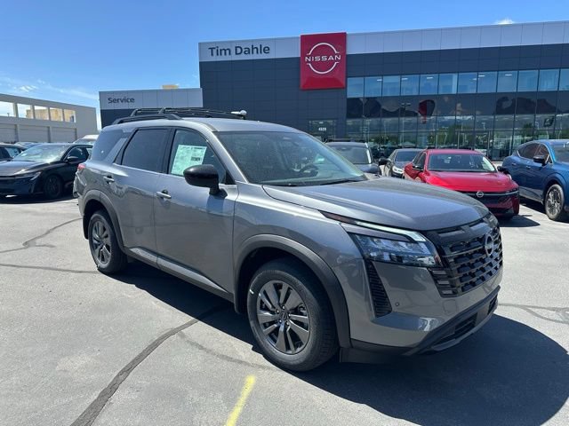 New 2026 Nissan Pathfinder SV
