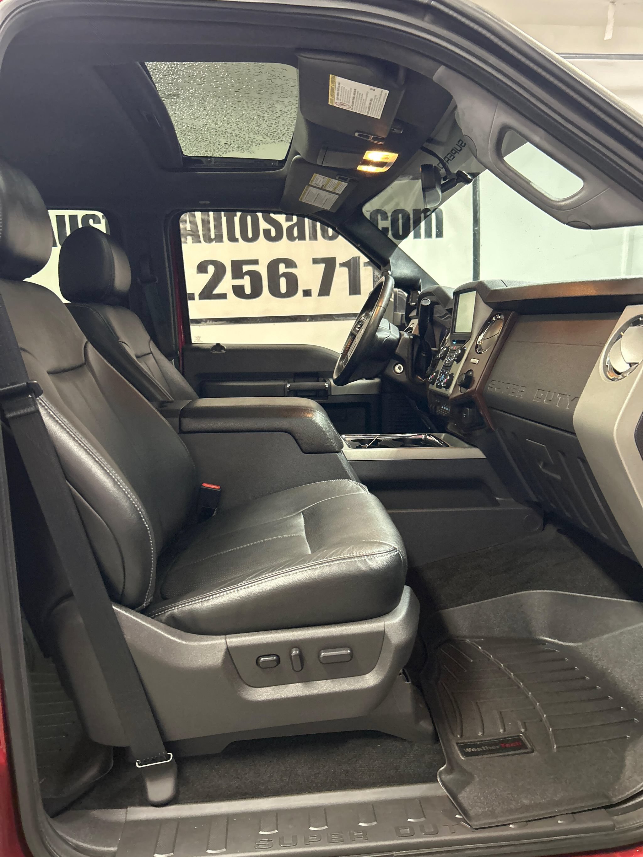 Used 2016 Ford F250 Lariat w/ Chrome Package AWD/4WD image 13