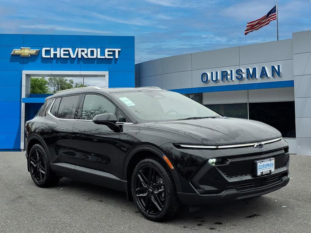 New 2026 Chevrolet Equinox EV LT image 1